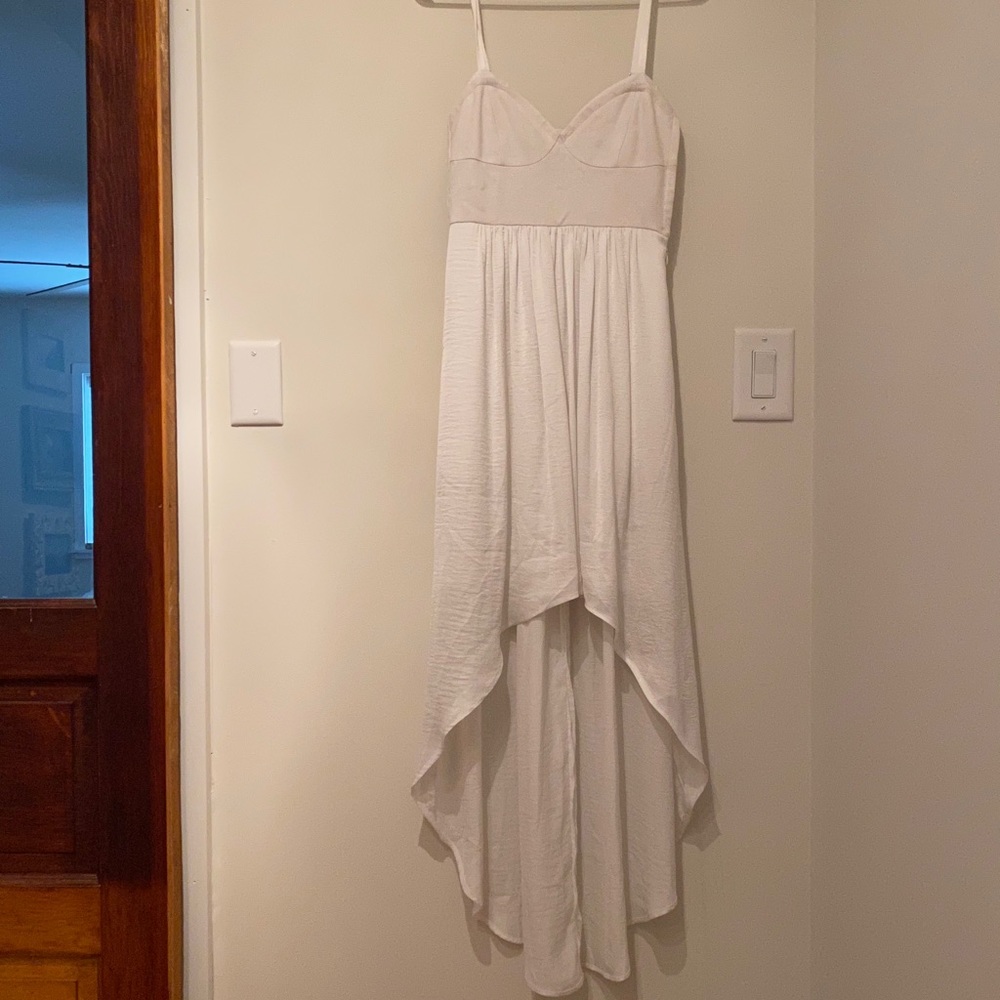 BCBG white hi-low silk/cotton dress